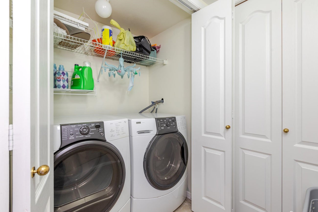 51 - 15840 84 Avenue - Fleetwood Tynehead Townhouse for Sale, 3 Bedrooms (R3024385) #33
