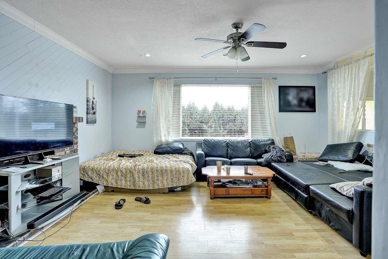 14747 88 Avenue - Bear Creek Green Timbers Single Family Residence for Sale, 5 Bedrooms (R3024822) #2