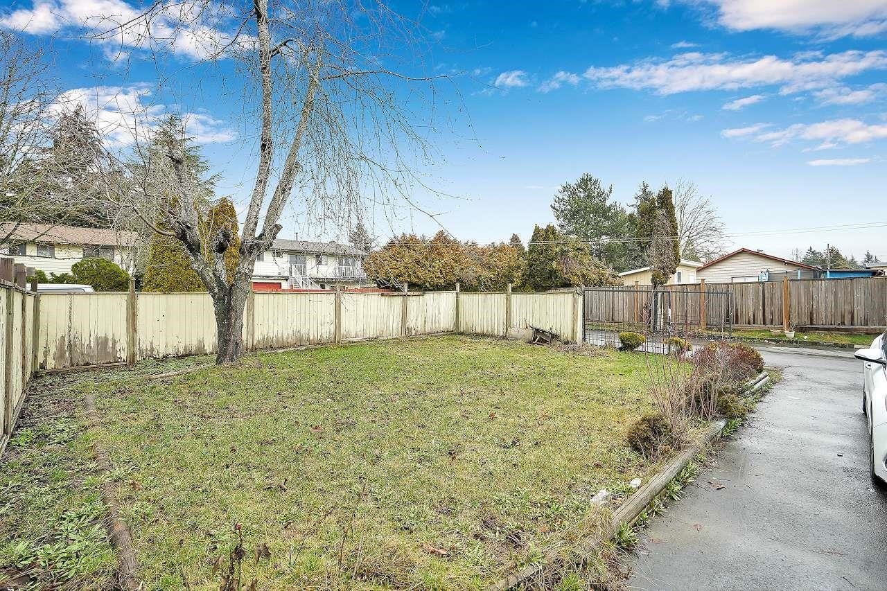 14747 88 Avenue - Bear Creek Green Timbers Single Family Residence for Sale, 5 Bedrooms (R3024822) #33
