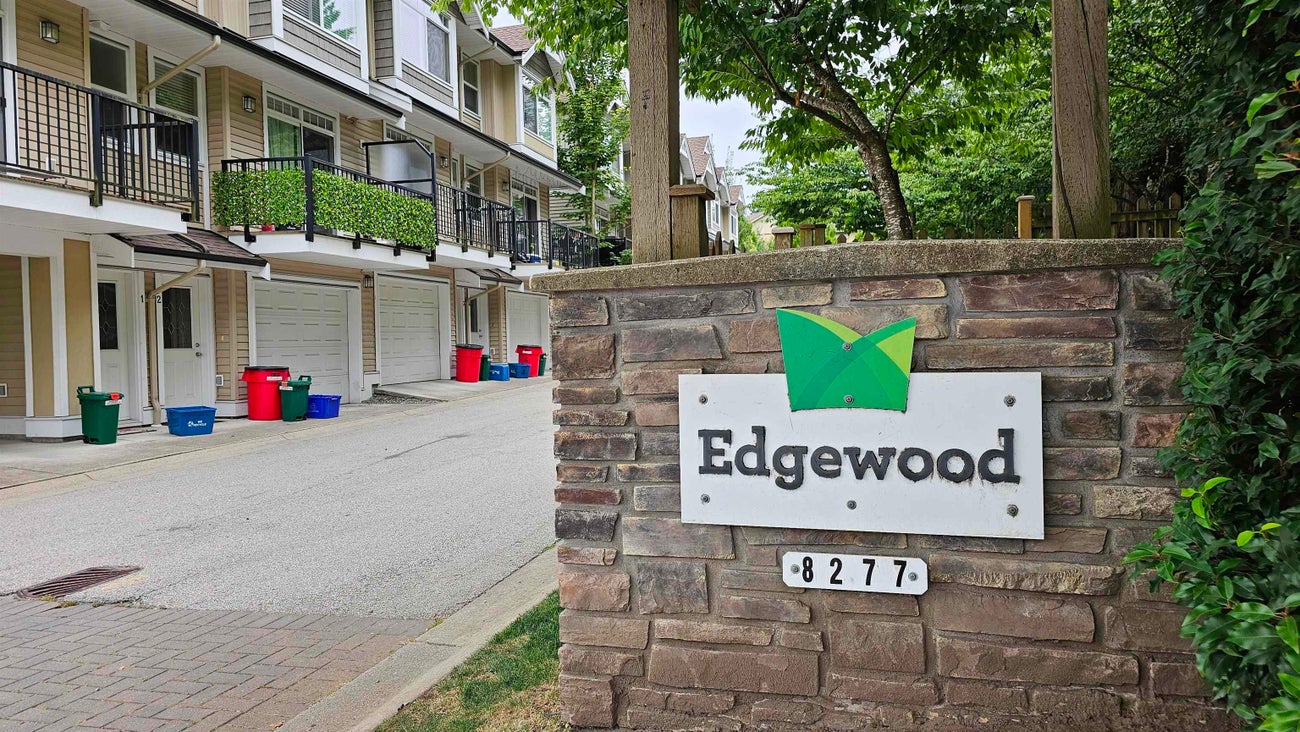 35 - 8277 161 Street - Fleetwood Tynehead Townhouse for Sale, 3 Bedrooms (R3028355) #1