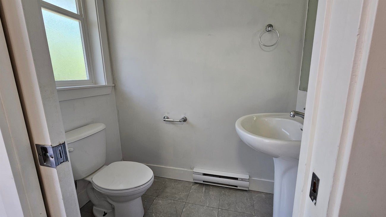 35 - 8277 161 Street - Fleetwood Tynehead Townhouse for Sale, 3 Bedrooms (R3028355) #5