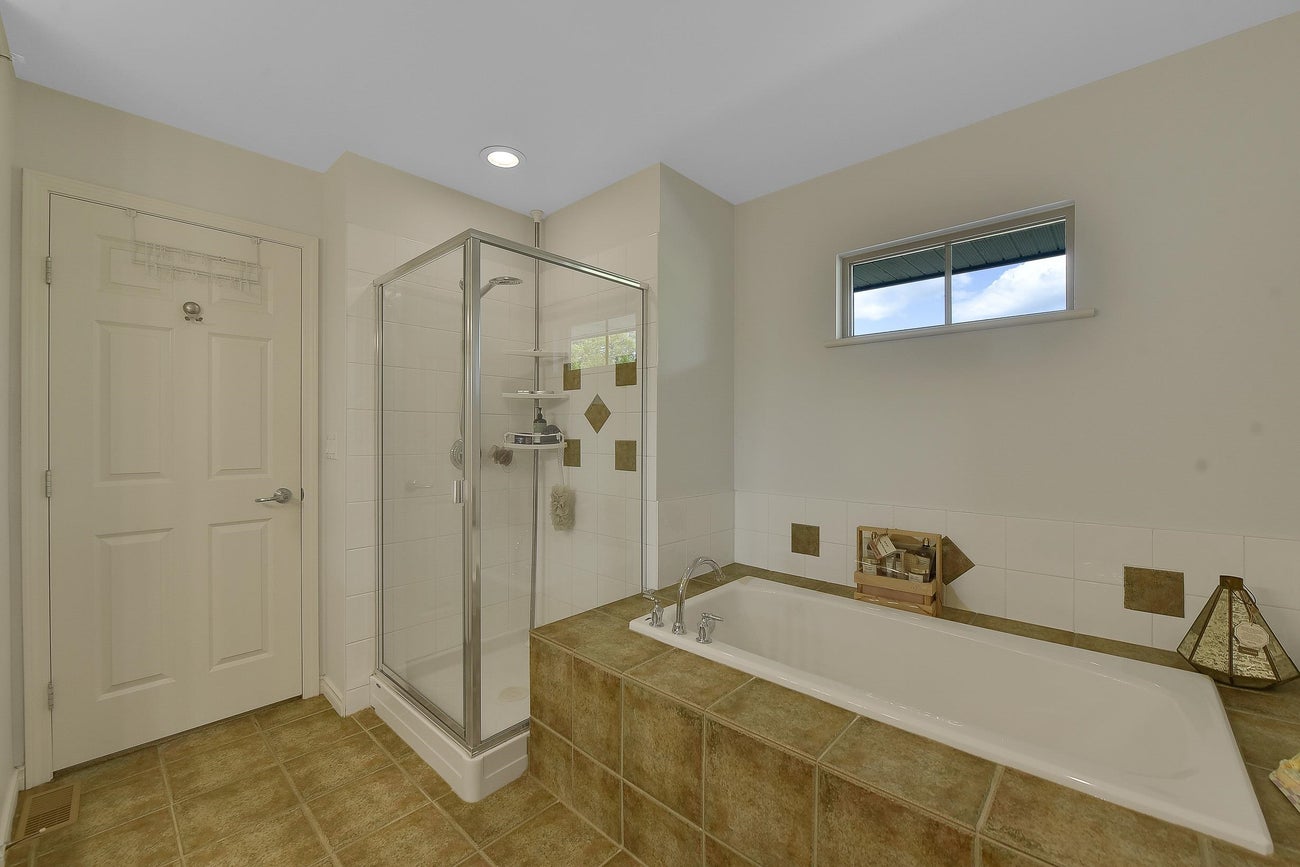 99 - 16655 64 Avenue - Cloverdale BC Townhouse for Sale, 3 Bedrooms (R3029325) #32
