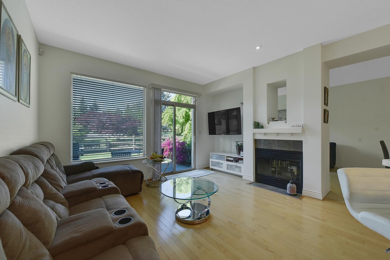 99 - 16655 64 Avenue - Cloverdale BC Townhouse for Sale, 3 Bedrooms (R3029325) #8