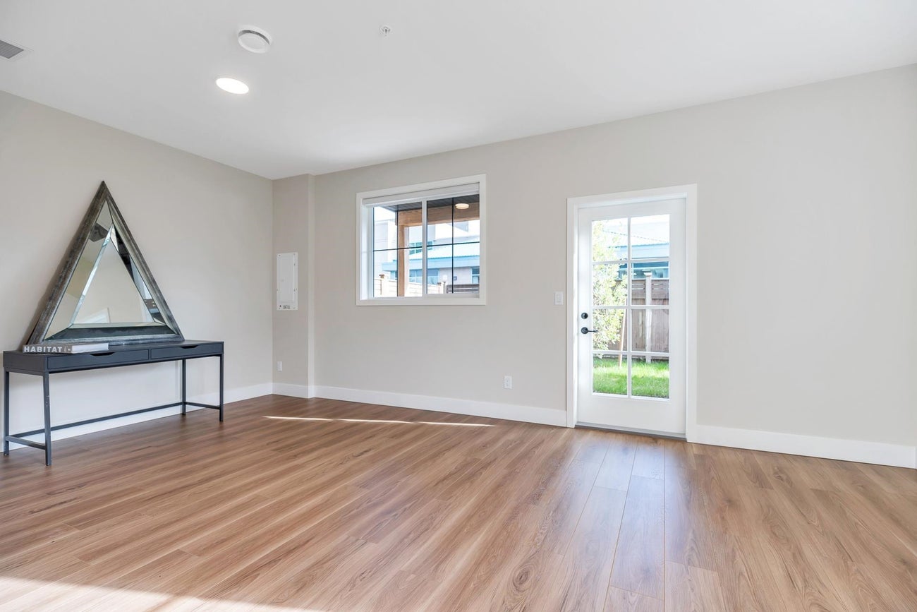 8 - 6590 Fern Street - Sardis South Townhouse for Sale, 3 Bedrooms (R3034724)# - 3