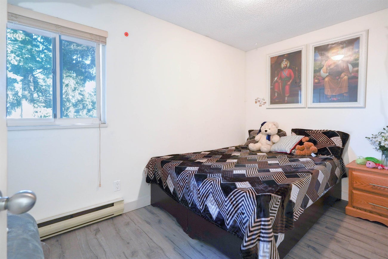 7368 Parkwood Drive - West Newton Single Family Residence for Sale, 5 Bedrooms (R3035368)# - 17