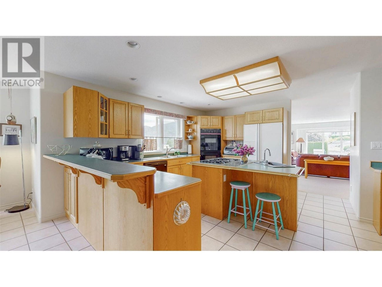 4210 Fairwinds Drive - Osoyoos Single Family for Sale, 3 Bedrooms (10347486)# - 15