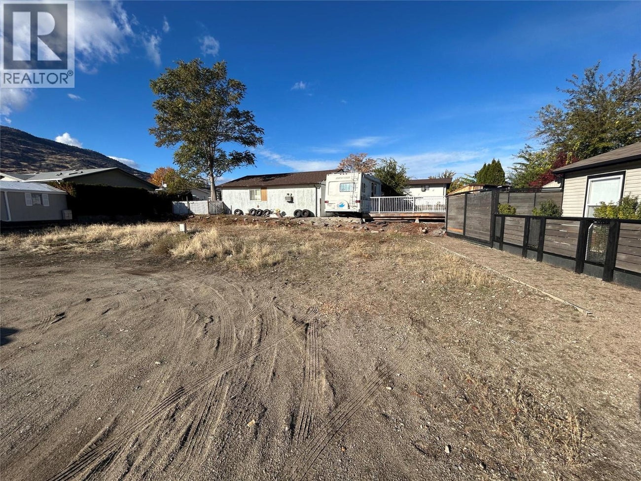 30 Cactus Crescent Unit# 8 - Osoyoos Other for Sale(10369514)# - 3 30 Cactus Crescent Unit# 8 - Osoyoos Other for Sale(10369514)# - 3