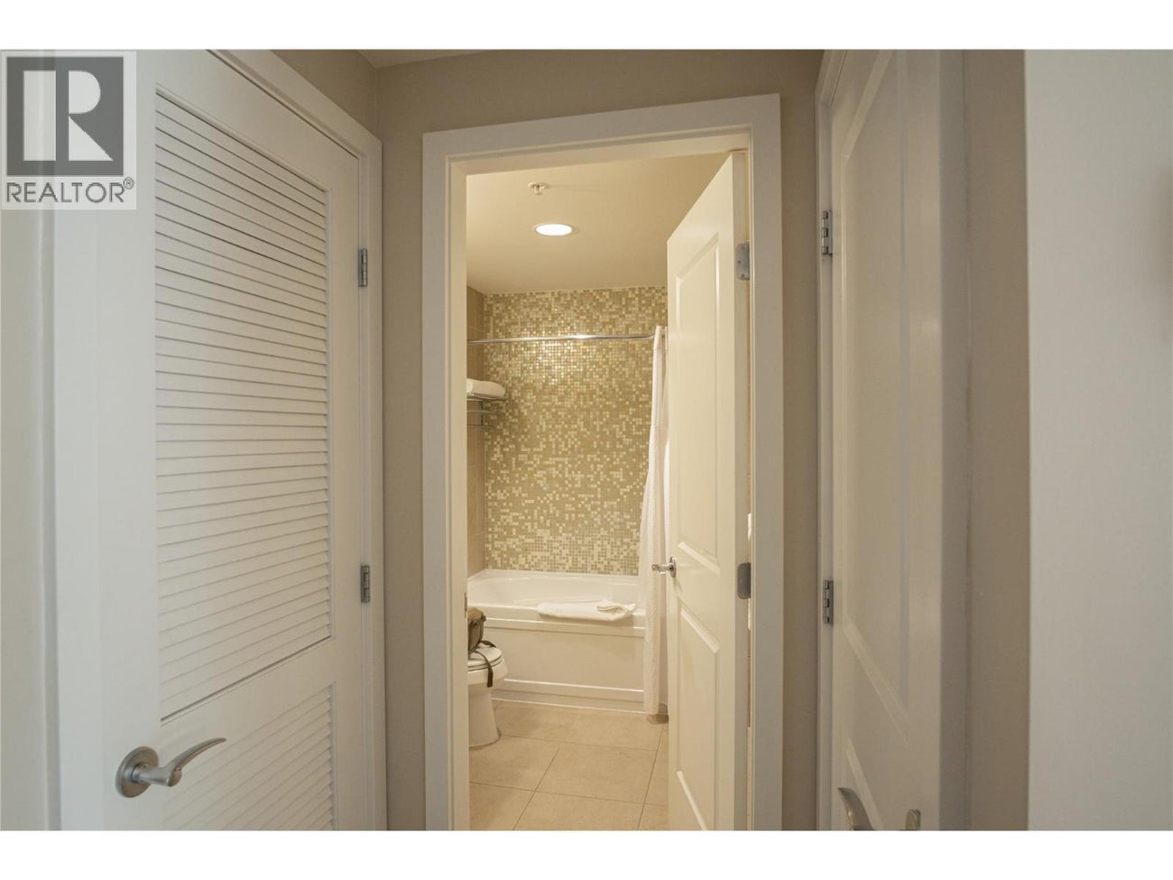 15 Park Place Unit# 117 - Osoyoos Apartment for Sale, 1 Bedroom (10374194)# - 15
