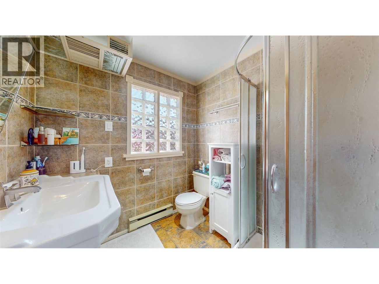8901 92ND Avenue - Osoyoos House for Sale, 2 Bedrooms (10379706)# - 13