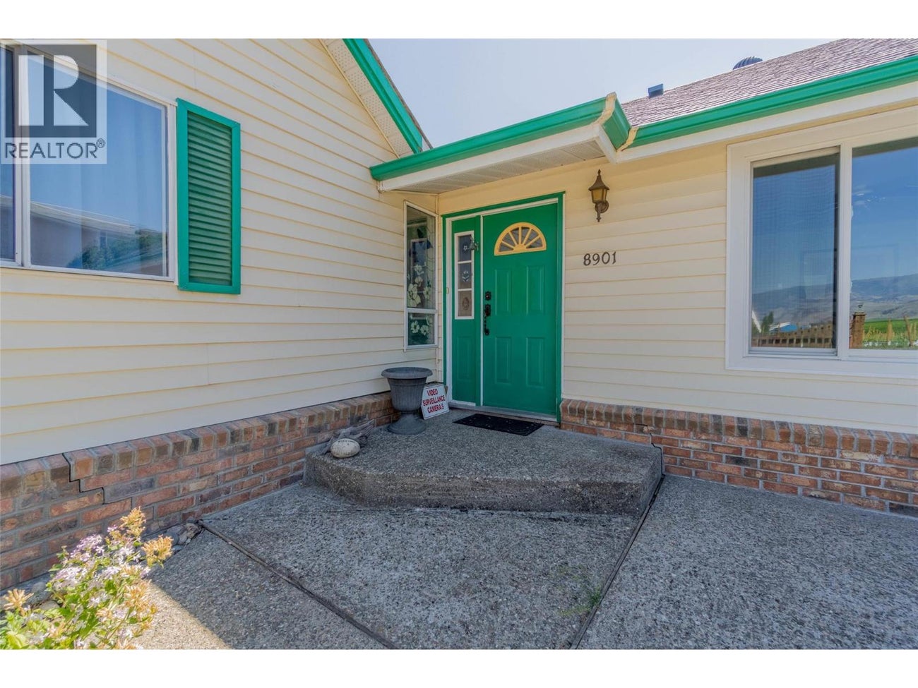 8901 92ND Avenue - Osoyoos House for Sale, 2 Bedrooms (10379706)# - 25