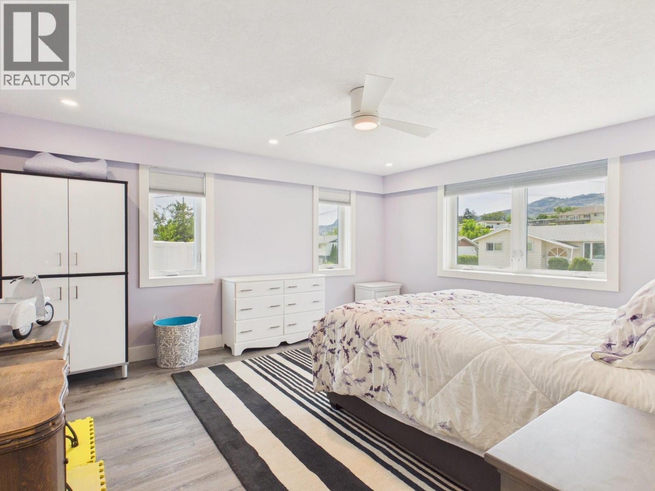 8209 Gala Crescent - Osoyoos House for Sale, 3 Bedrooms (10387634)# - 39
