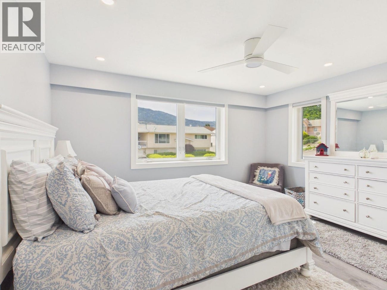 8209 Gala Crescent - Osoyoos House for Sale, 3 Bedrooms (10387634)# - 41