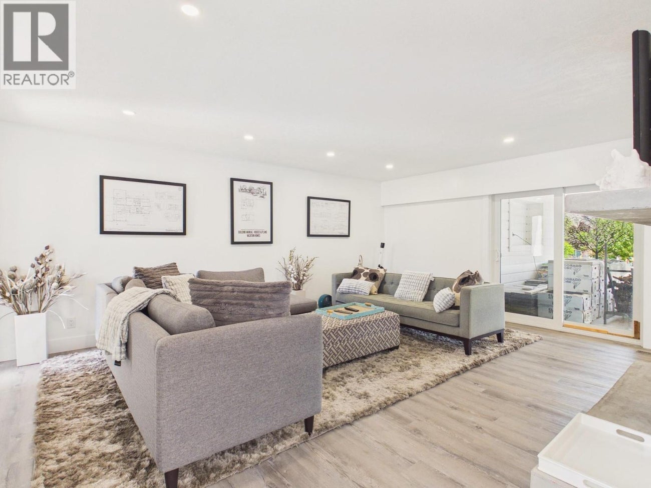 8209 Gala Crescent - Osoyoos House for Sale, 3 Bedrooms (10387634)# - 5