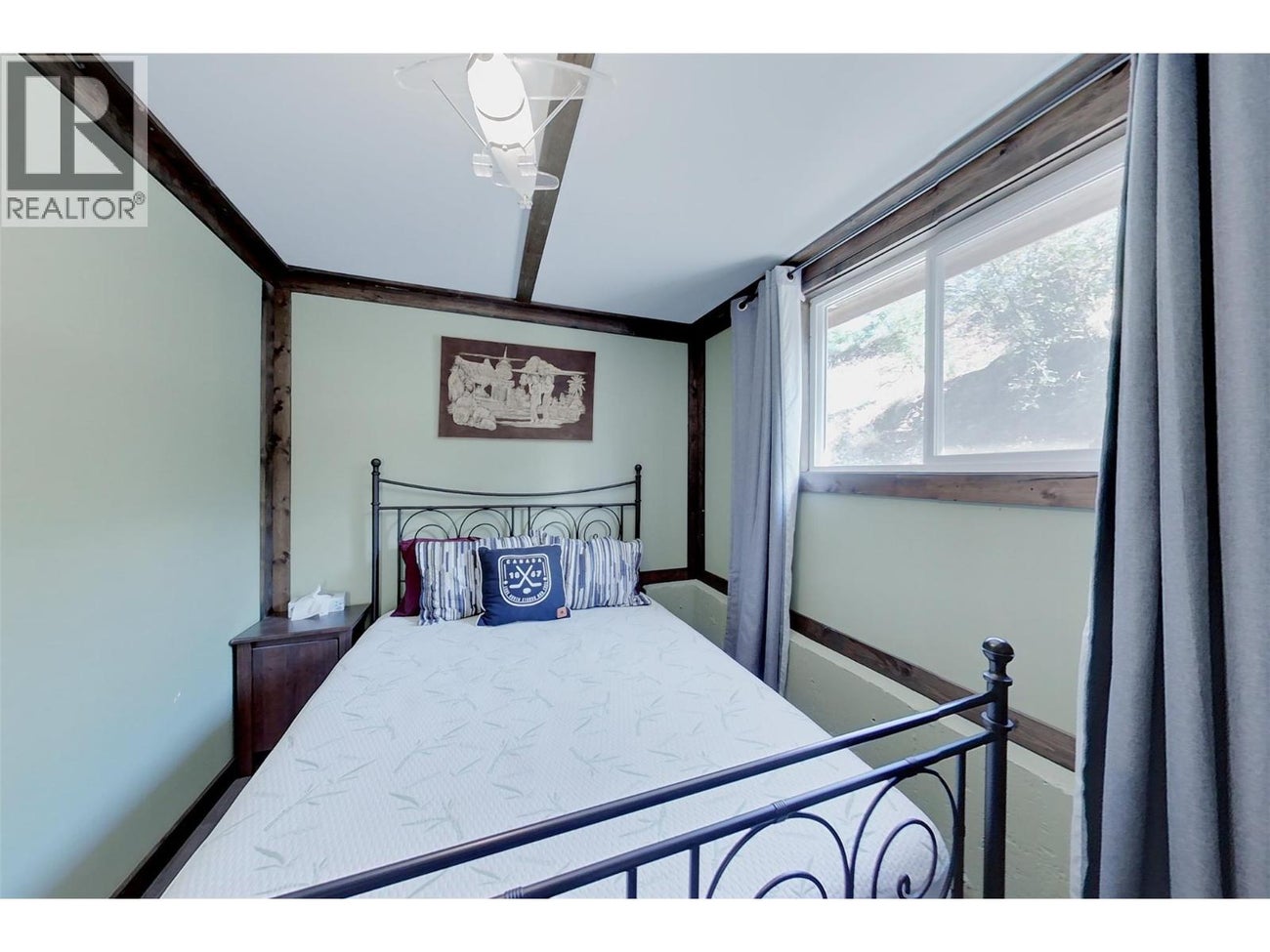 204 Greasewood Avenue - Oliver House for Sale, 2 Bedrooms (10388588)# - 25