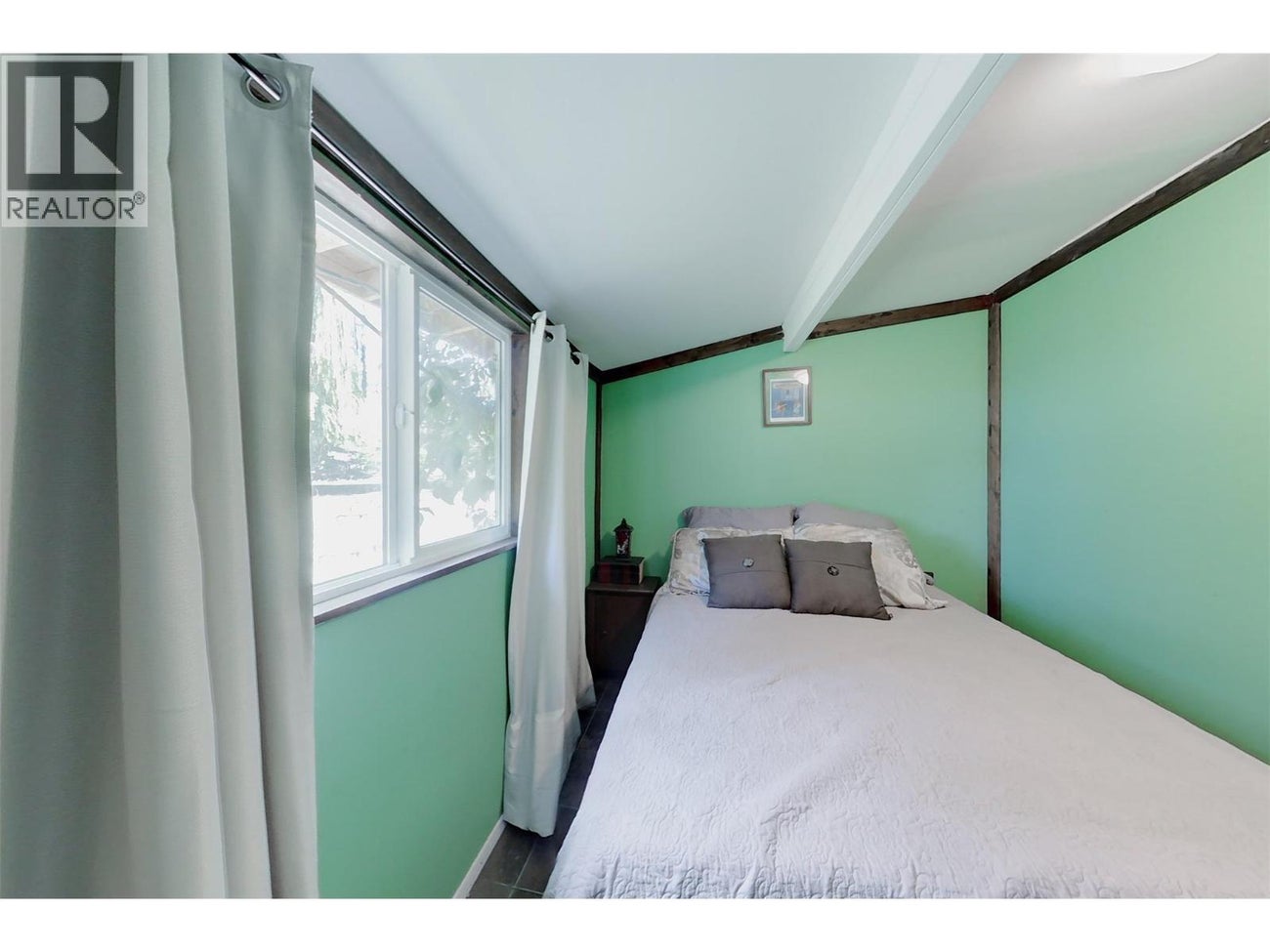 204 Greasewood Avenue - Oliver House for Sale, 2 Bedrooms (10388588)# - 27