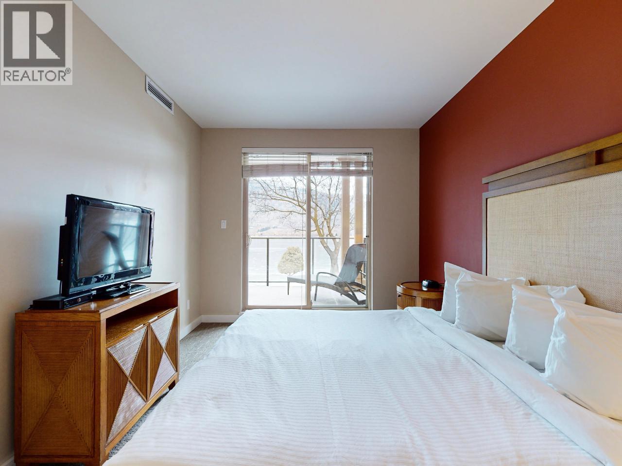 15 PARK Place Unit# 14 - Osoyoos Row / Townhouse for Sale, 2 Bedrooms (10391895)# - 14