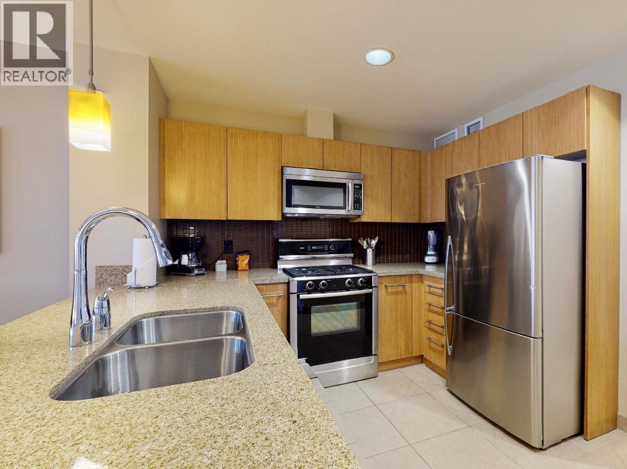15 PARK Place Unit# 14 - Osoyoos Row / Townhouse for Sale, 2 Bedrooms (10391895)# - 2