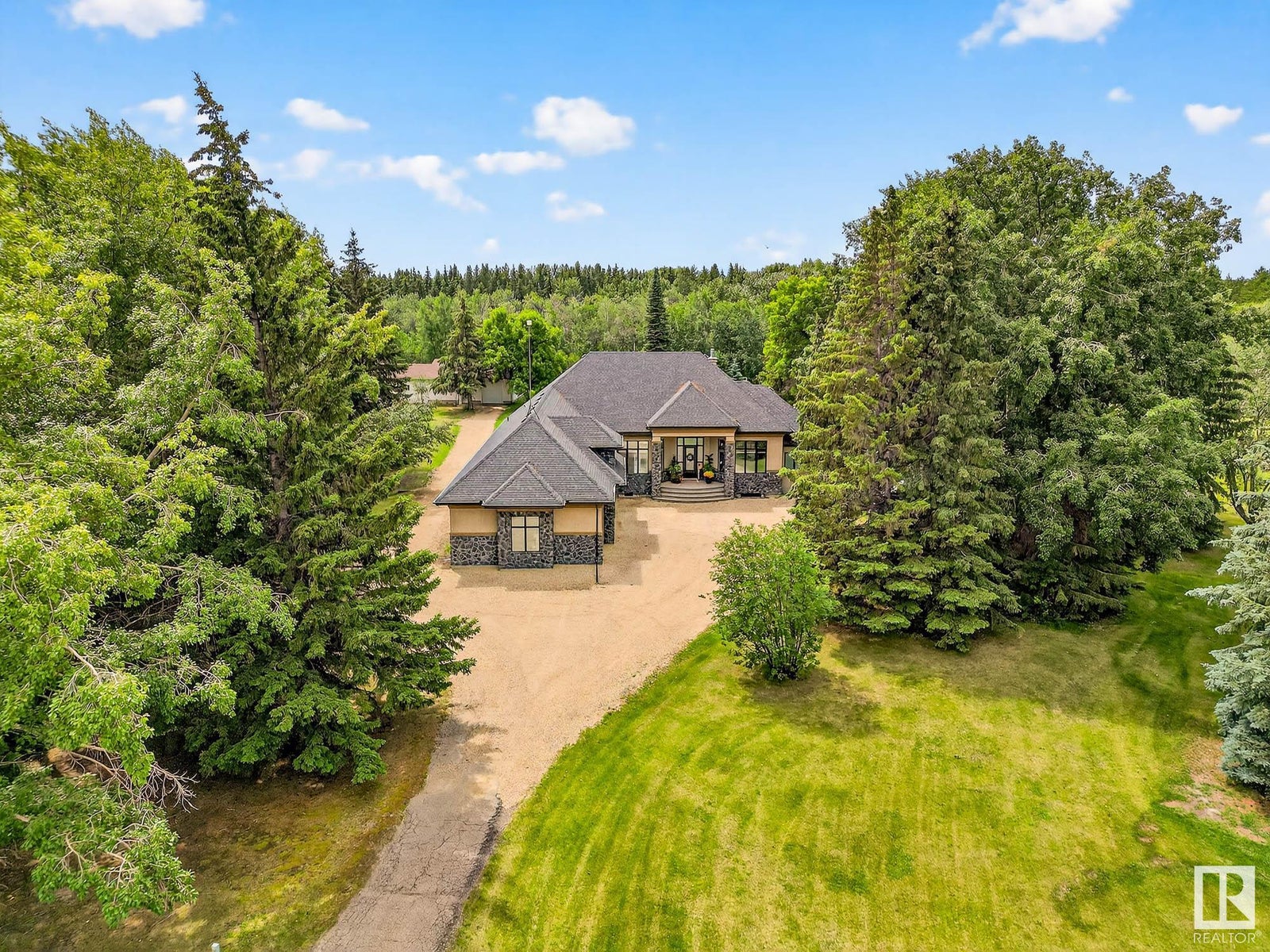 #131 24203 TWP ROAD 554 - Namao Ridge Estates Detached Single Family for Sale, 5 Bedrooms (E4446091)