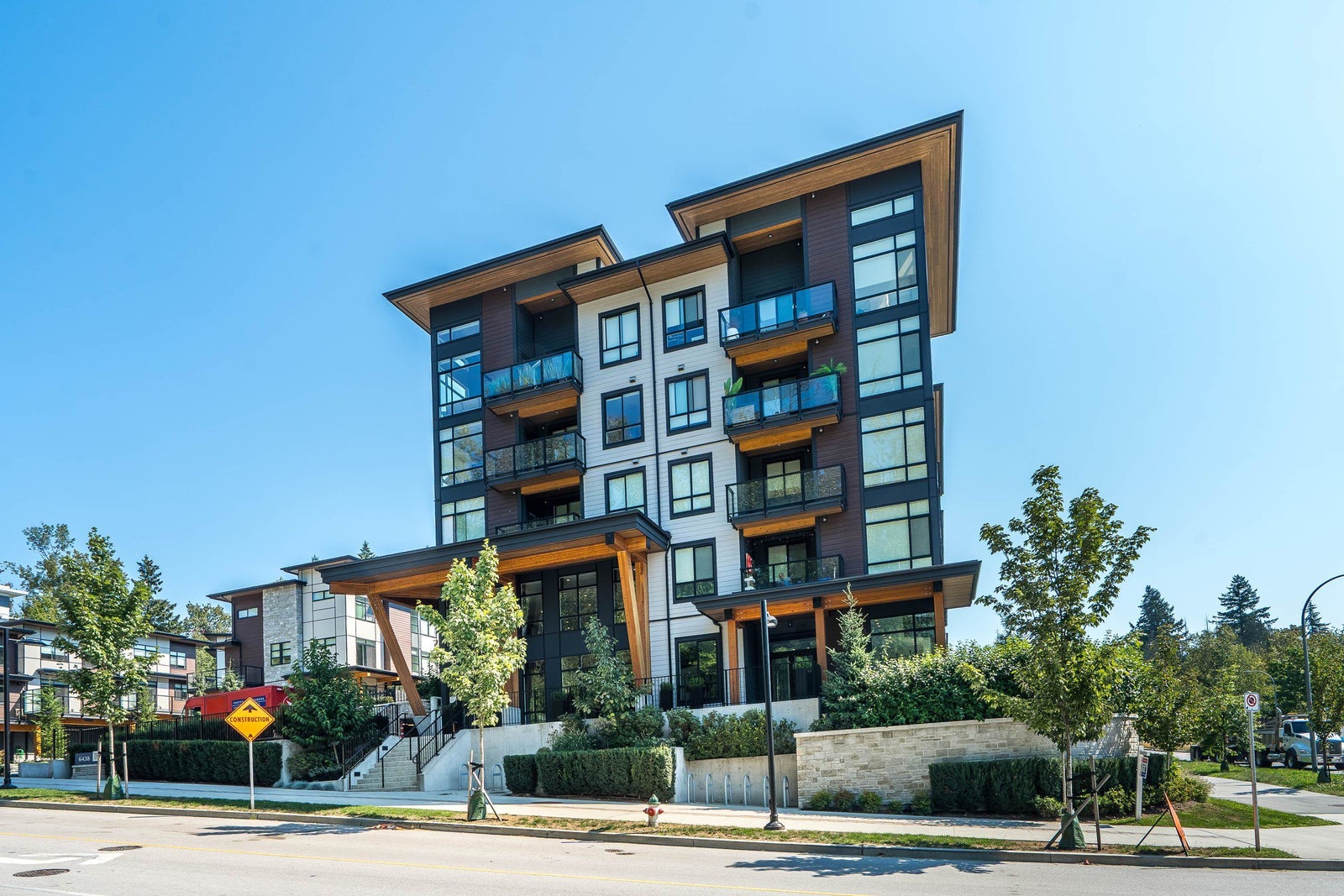 508 - 6438 Byrnepark Drive - South Slope Apartment/Condo for Sale, 2 Bedrooms (R3041160)