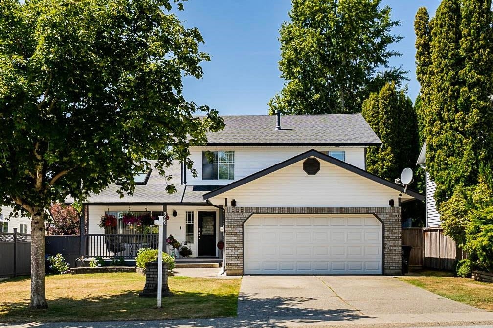 5983 188 Street - Cloverdale BC Single Family Residence for Sale, 4 Bedrooms (R3032139)