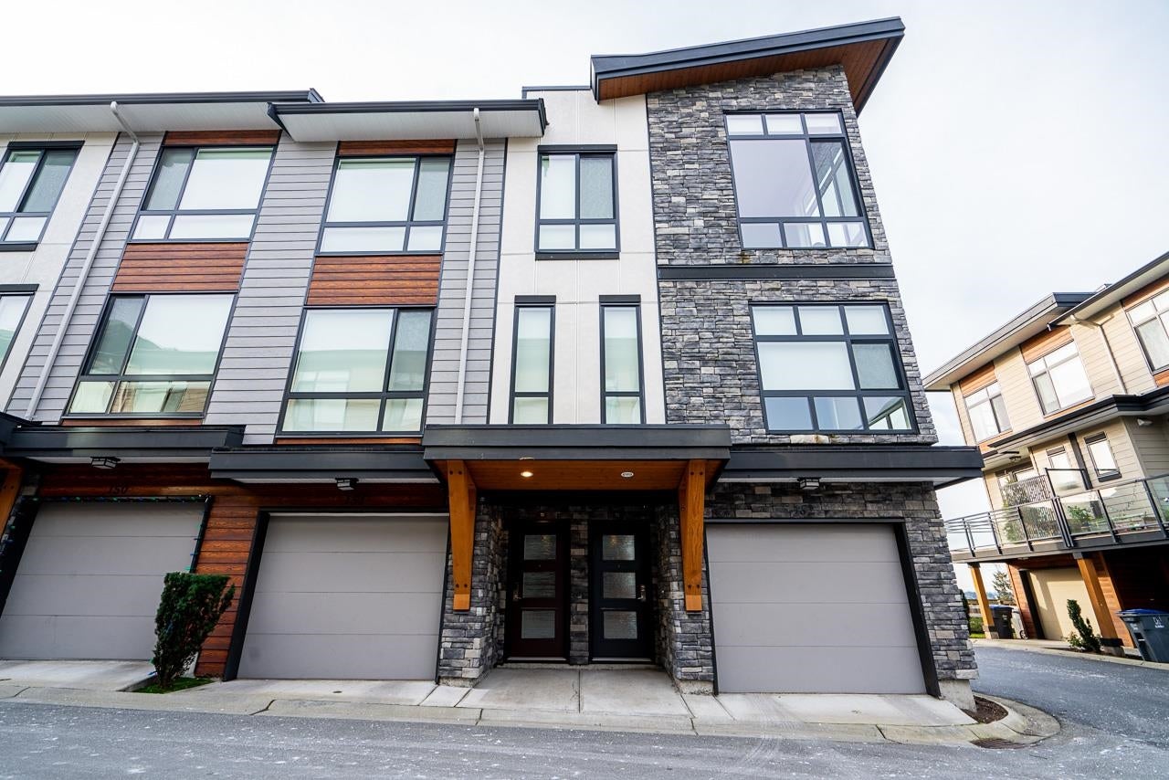 152 16488 64 AVENUE - Cloverdale BC Townhouse for Sale, 3 Bedrooms (R2959968)