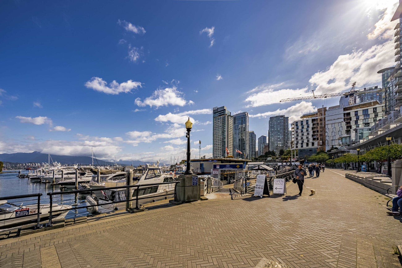 807 590 NICOLA STREET - Coal Harbour Apartment/Condo for sale, 1 Bedroom (R2928982) #35