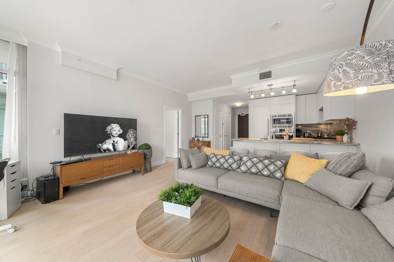 313 - 175 Victory Ship Way - Lower Lonsdale Apartment/Condo for Sale, 1 Bedroom (R2981978) #12