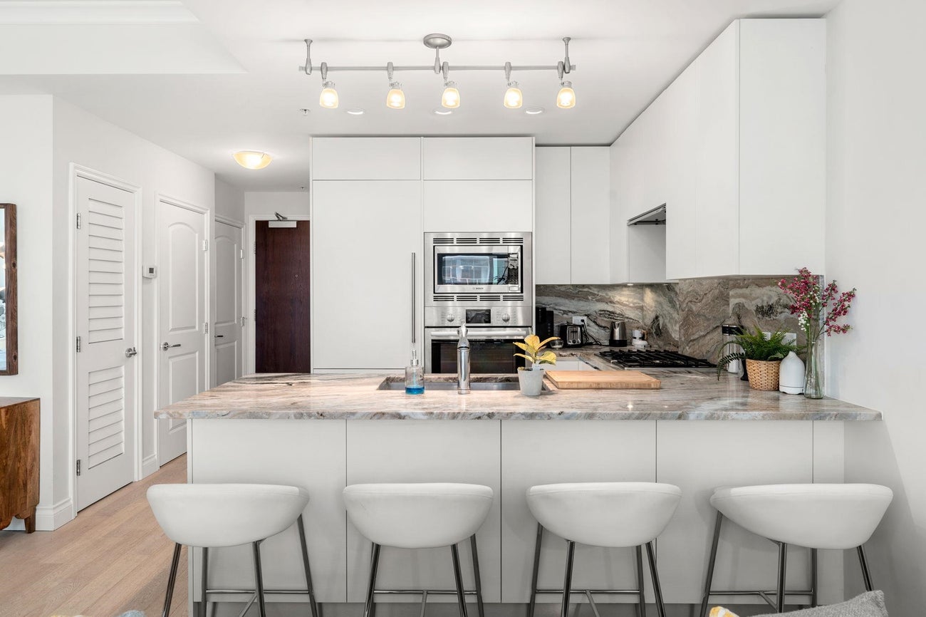 313 - 175 Victory Ship Way - Lower Lonsdale Apartment/Condo for Sale, 1 Bedroom (R2981978) #15