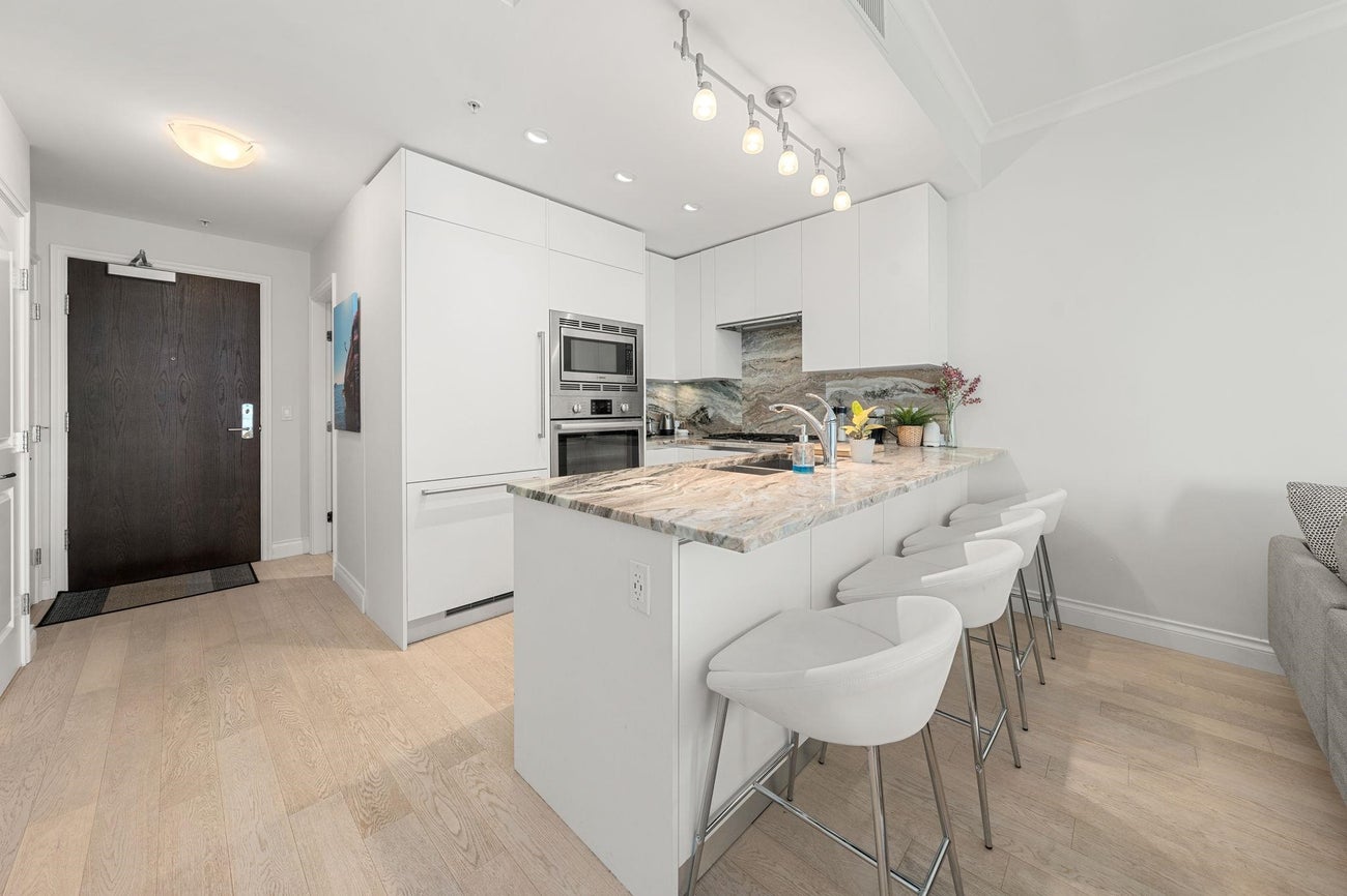 313 - 175 Victory Ship Way - Lower Lonsdale Apartment/Condo for Sale, 1 Bedroom (R2981978) #17