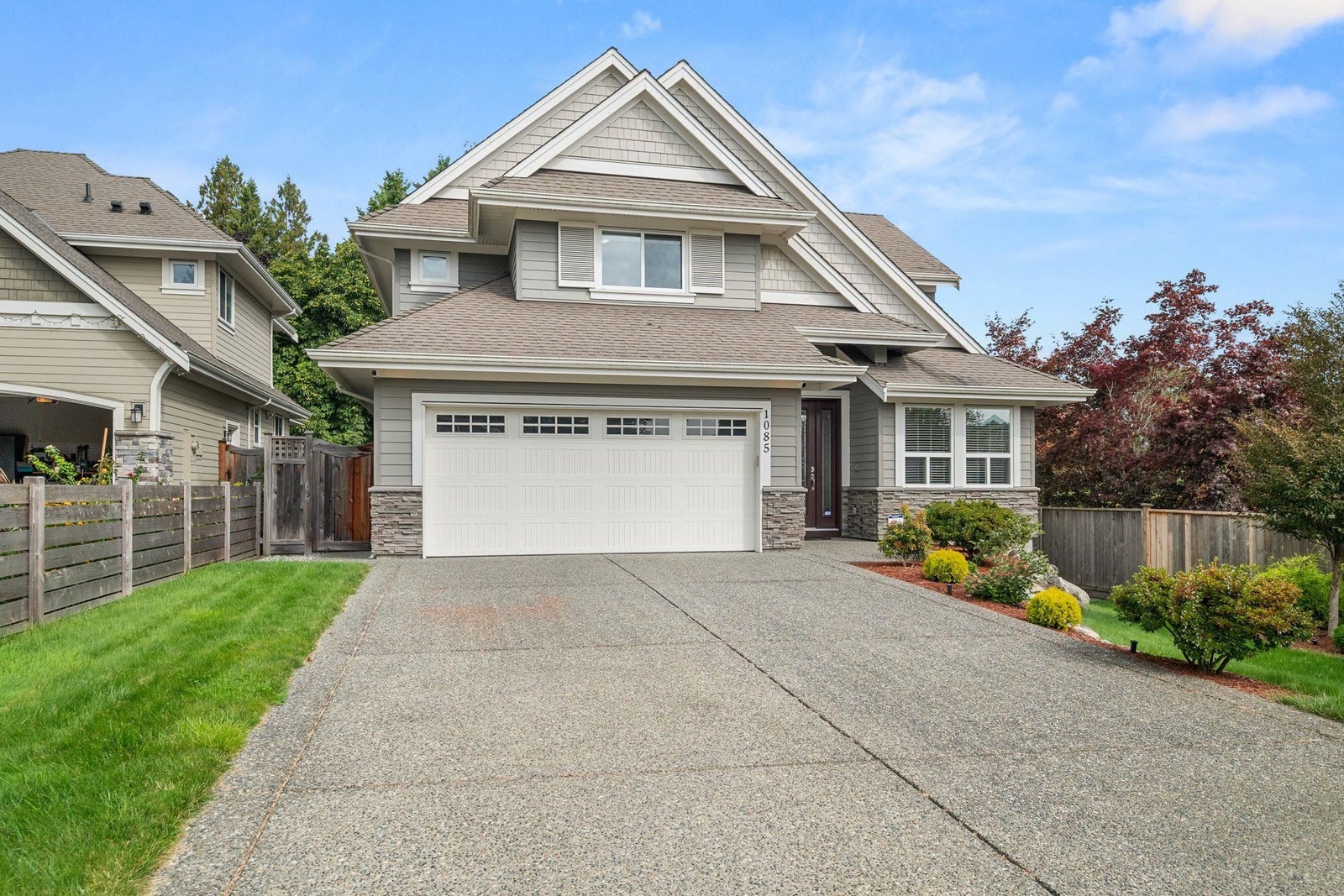 1085 King George Boulevard - King George Corridor Single Family Residence for Sale, 4 Bedrooms (R3046851)