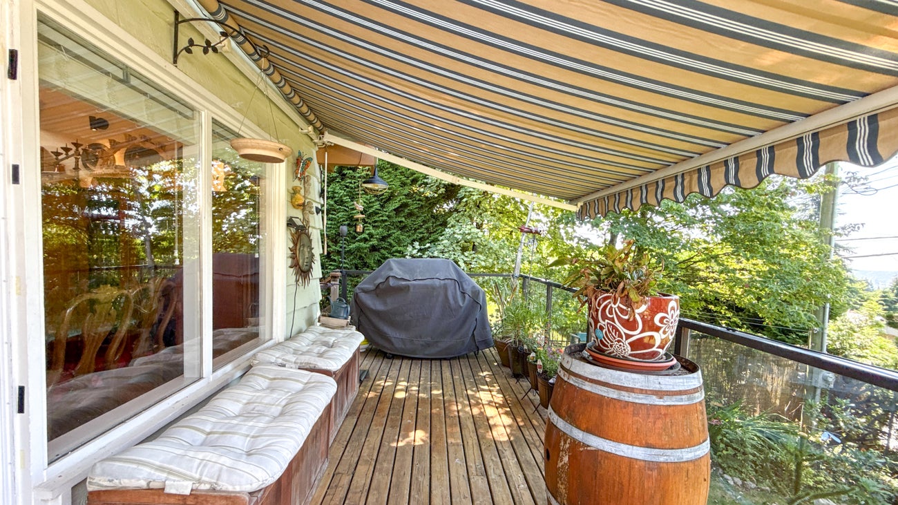 414 Montroyal Boulevard - Upper Delbrook Single Family Residence for Sale, 4 Bedrooms (R3025827) #43