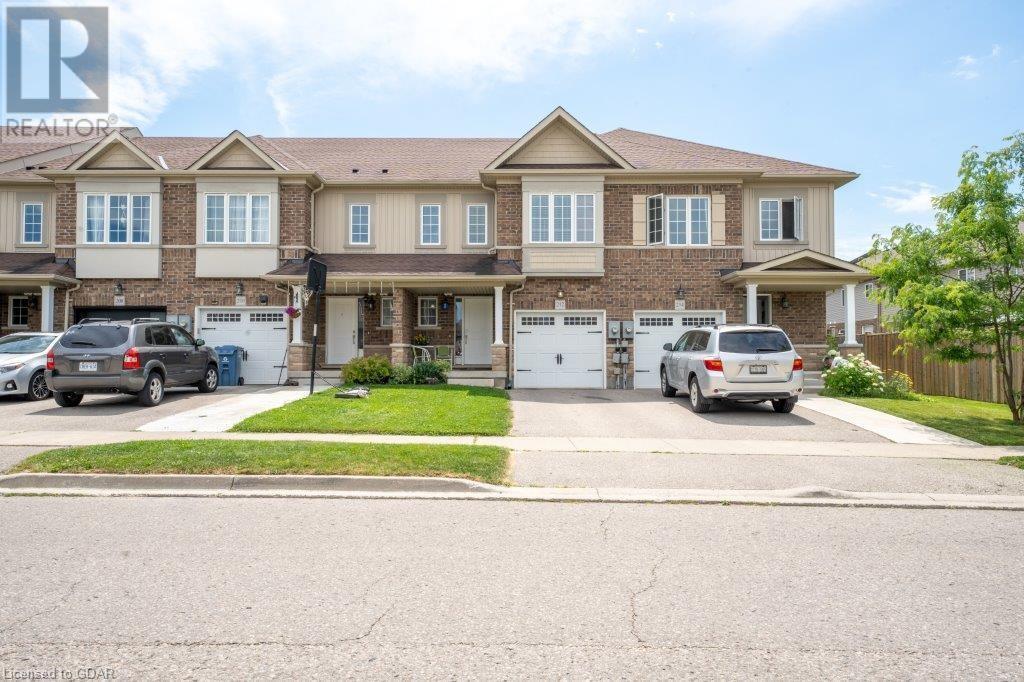 212 SUMMIT RIDGE DRIVE - Guelph Row / Townhouse for sale, 3 Bedrooms (40611636)