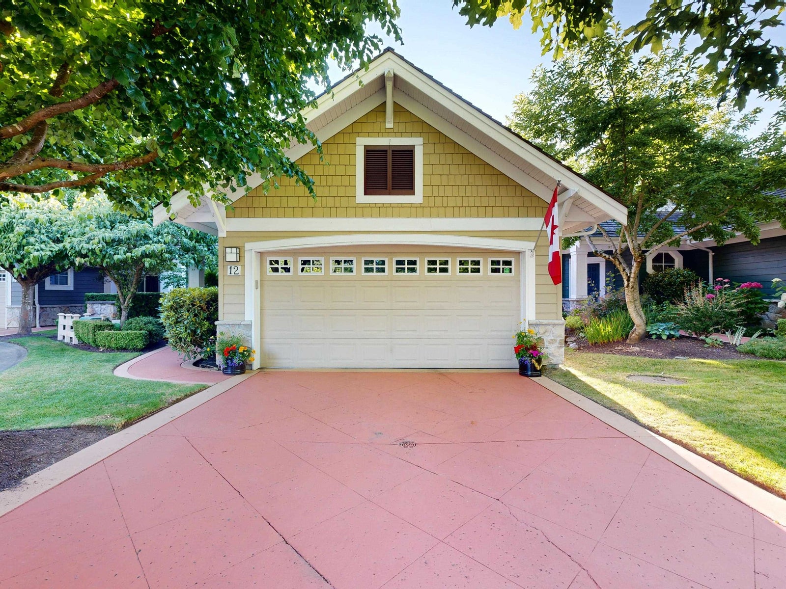 12 - 15055 20 Avenue - Sunnyside Park Surrey Townhouse for Sale, 3 Bedrooms (R2984221)