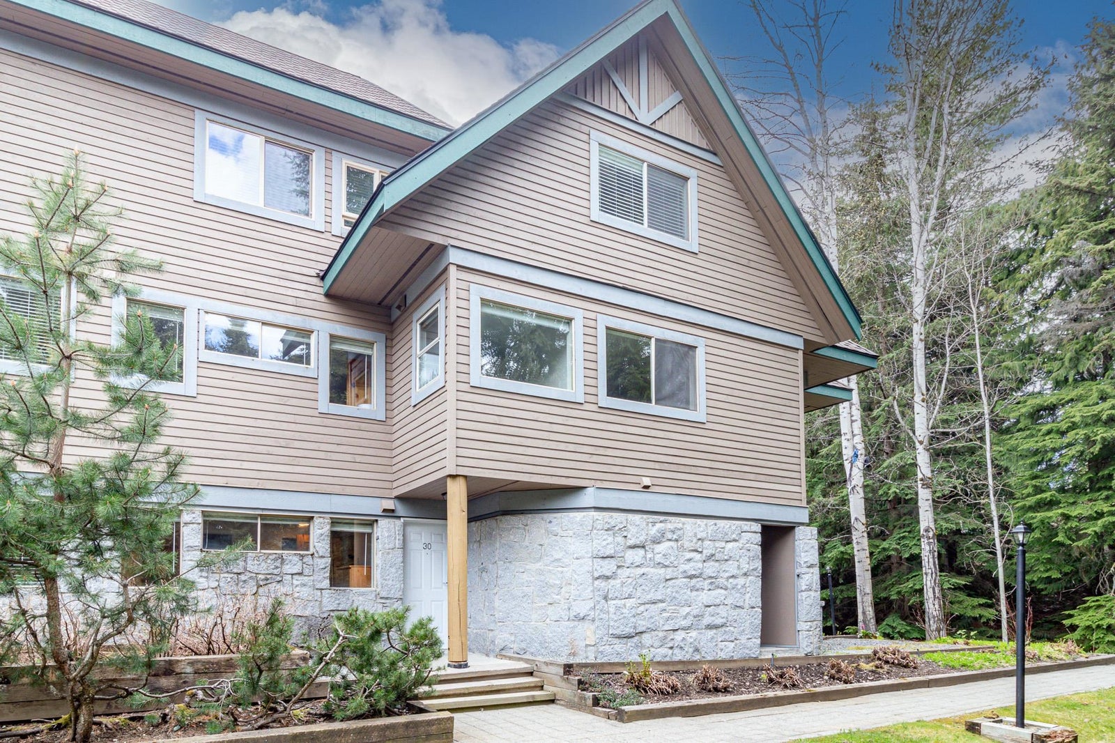 30 4375 NORTHLANDS BOULEVARD - Whistler Village Townhouse for sale, 2 Bedrooms (R2692427)