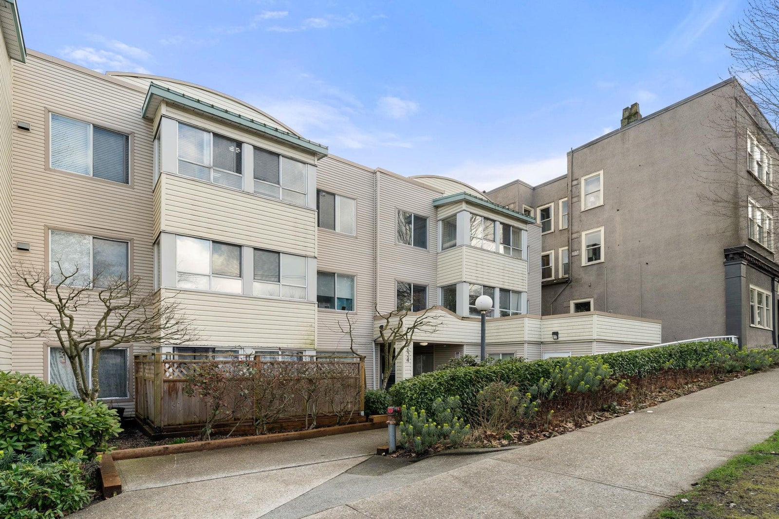 306 - 3624 Fraser Street - Fraser VE Apartment/Condo for Sale, 2 Bedrooms (R3012388)