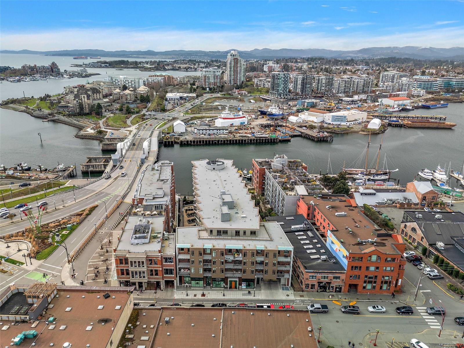 807 - 1628 Store St - Vi Downtown Condo Apartment for Sale, 1 Bedroom (992477)
