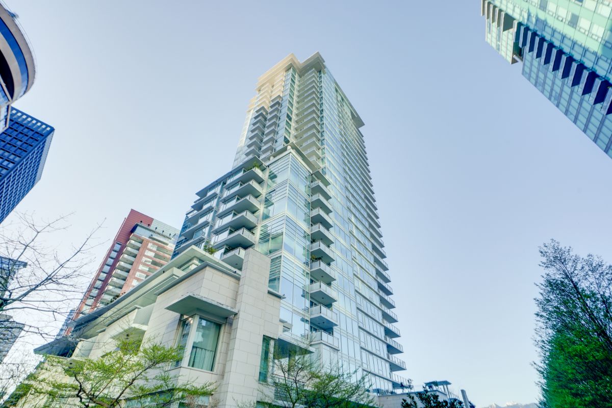 104 1139 W CORDOVA STREET - Coal Harbour Townhouse for sale, 4 Bedrooms (R2569027)