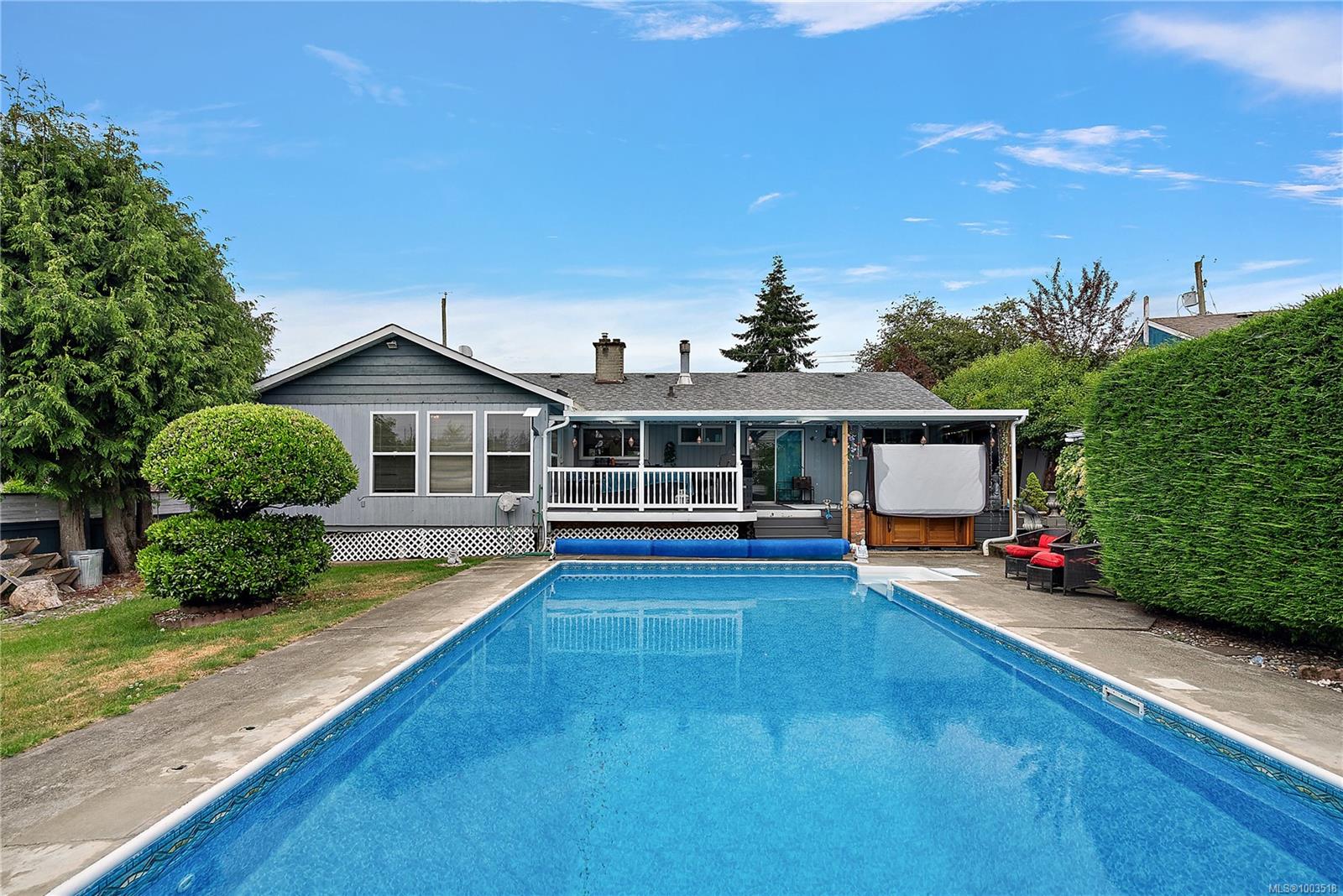 1573 Charlotte St - Du Crofton Single Family Residence for Sale, 4 Bedrooms (1003518)