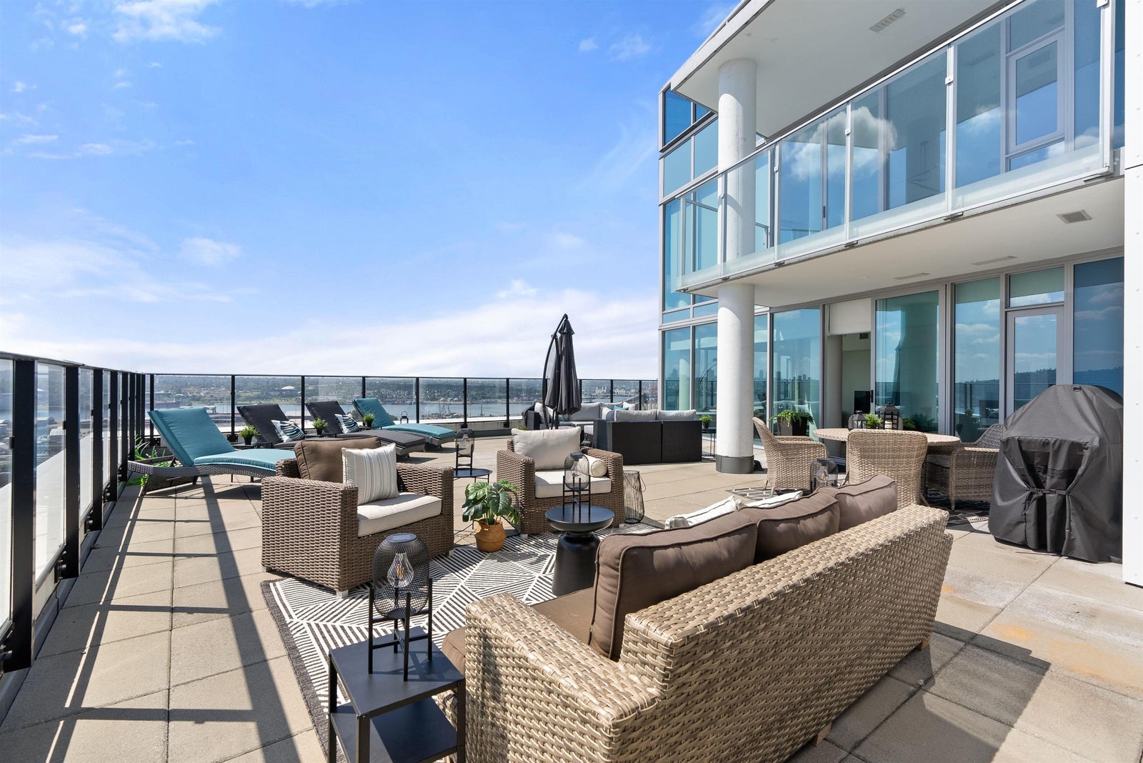 2602 - 1401 Hunter Street - Lynnmour Apartment/Condo for Sale, 2 Bedrooms (R2976995)