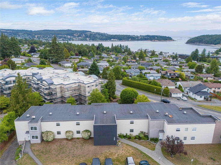 700 Poplar St - Na Brechin Hill Multi Family for Sale(1002817)