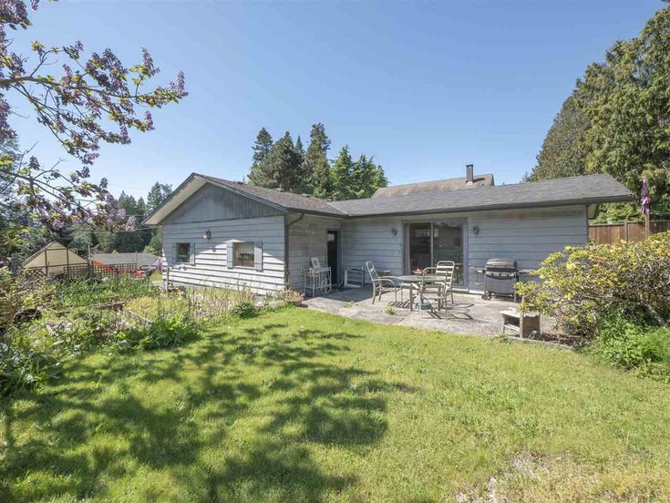 1120 Grandview Road - Gibsons & Area House/Single Family for sale, 2 Bedrooms (R2371212)