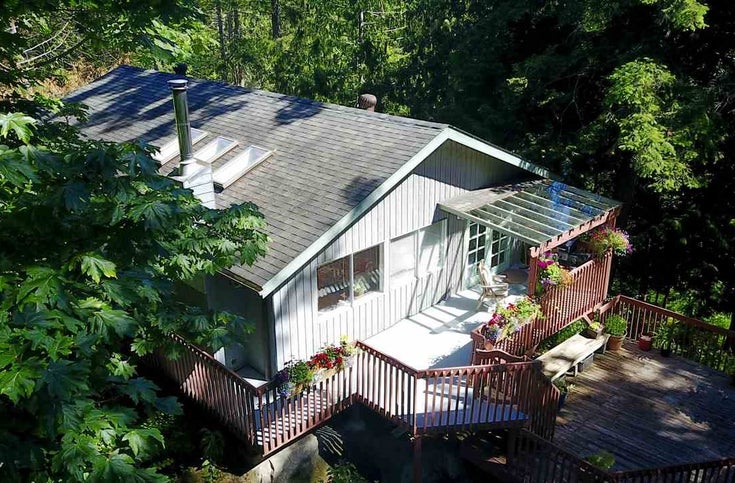 4522 Francis Peninsula Road - Pender Harbour Egmont House/Single Family for sale, 3 Bedrooms (R2181316)