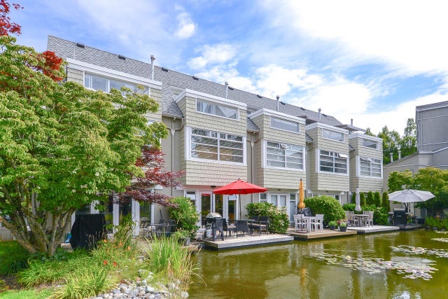 TH2 - 2040 E Kent South Avenue - South Marine Townhouse for Sale, 3 Bedrooms (R3025303)