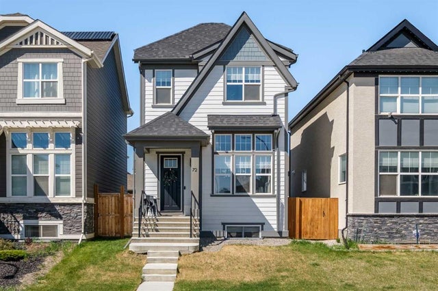 72 Magnolia Way SE - Mahogany Detached for Sale, 3 Bedrooms (A2224353)