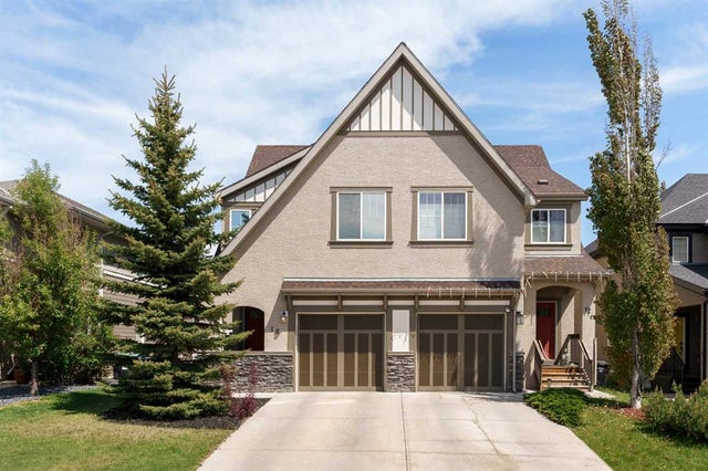 16 Mahogany View SE - Mahogany Semi Detached (Half Duplex) for Sale, 3 Bedrooms (A2225016)