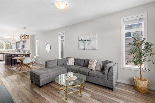 370 Redstone Boulevard NE - Redstone Row/Townhouse for Sale, 3 Bedrooms (A2232845)