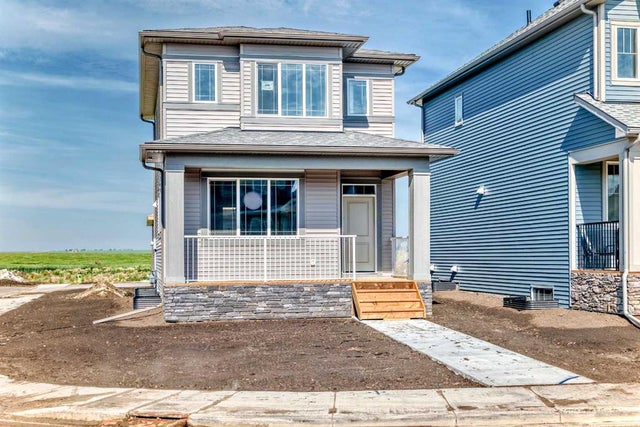 338 Ellen Park  - Other Detached for Sale, 3 Bedrooms (A2240549)