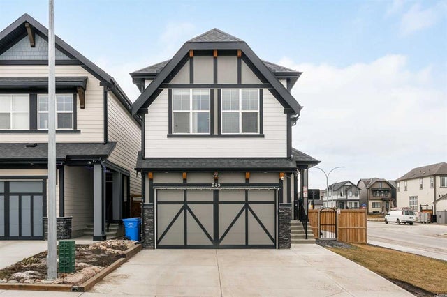 249 Masters Row SE - Mahogany Detached for Sale, 4 Bedrooms (A2210339)