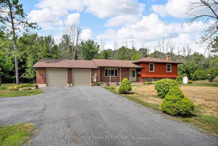 18537 Glen Road - 723 - South Glengarry (Charlottenburgh) Twp Detached for Sale, 3 Bedrooms (X12354635)