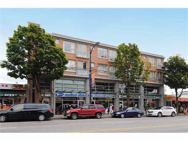 303 6172 Fraser Street - Fraser VE Apartment/Condo, 1 Bedroom (V1025007)